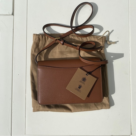 SOLD‼️NWT Burberry Hampshire Small Embossed Crossbody Bag or Clutch - Picture 8 of 10